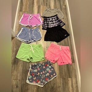 8 pairs of girls shorts